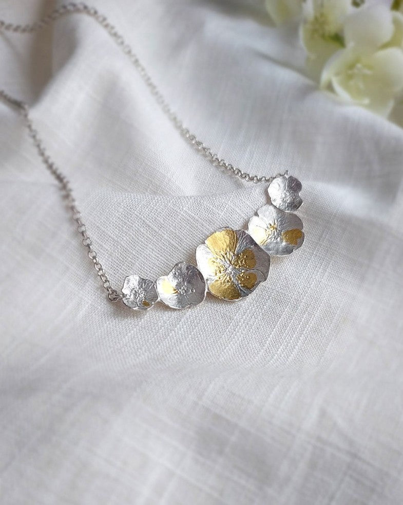 Large Blossom Flowers Necklace
